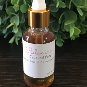 Cracked feet oil